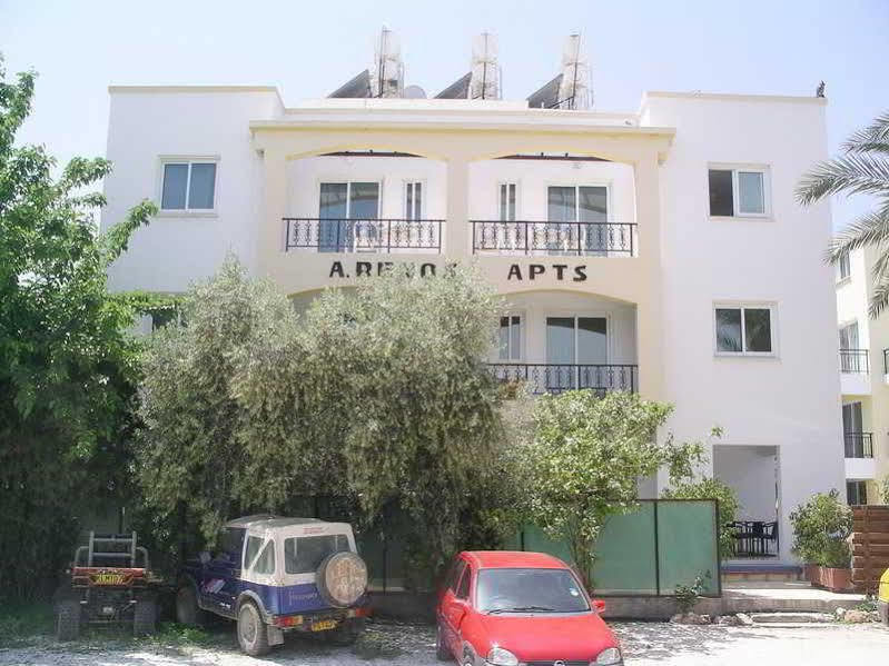 Renos Hotel Apts Polis المظهر الخارجي الصورة